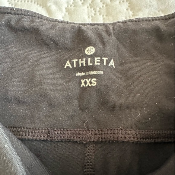 Gorgeous Black Athleta Leggings Size XXS - Picture 3 of 4